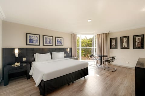 Bed, Photo of the whole room, Area and facilities