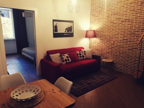 Living room, Dining area