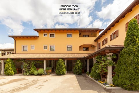 Property building, Day