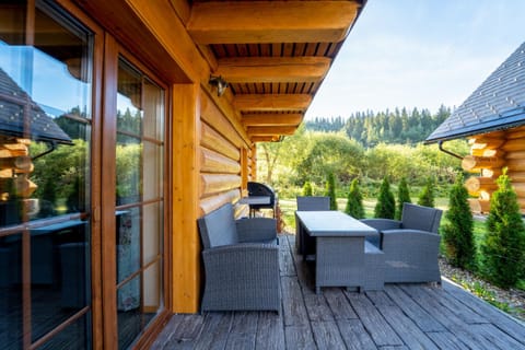 Natural landscape, Seating area, Garden view