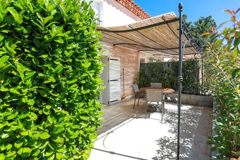 Property building, Patio