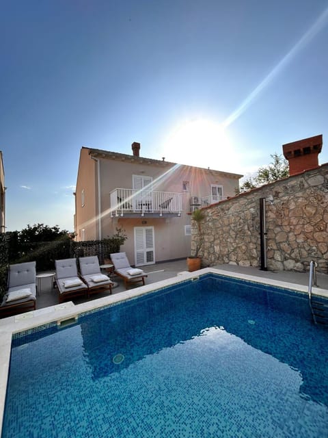 Marojica Apartments 2 Bed and Breakfast in Cavtat