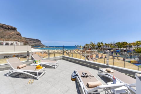 Balcony/Terrace, Beach, Sea view