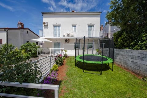 Patio, Garden, Garden view