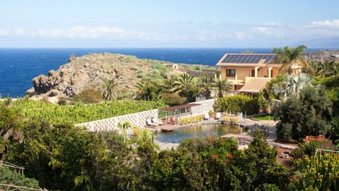 Property building, Area and facilities, Swimming pool