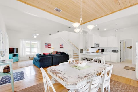 Inlet Rose House in Inlet Beach