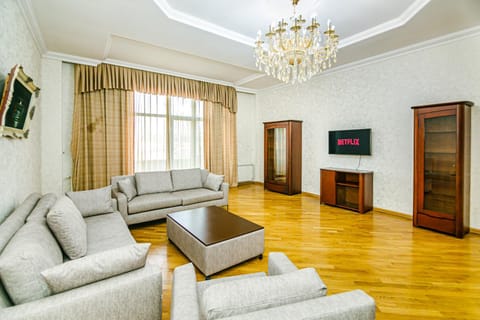 TV and multimedia, Living room, internet