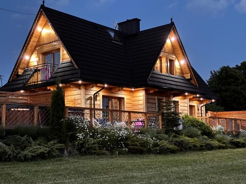 Property building, Night