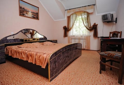 Bed, Photo of the whole room
