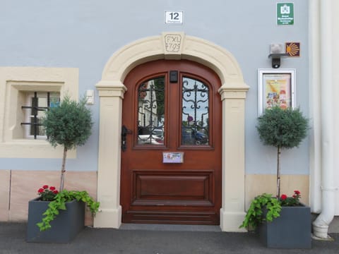 Facade/entrance, Day