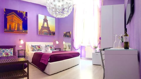 Day, Photo of the whole room