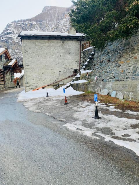 CASA VACANZE NORA House in Valtournenche