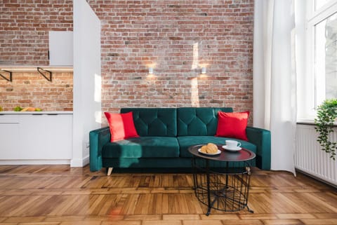 Spring, Off site, People, Winter, Summer, Coffee/tea facilities, Kitchen or kitchenette, Living room, Seating area, Autumn, On site, Guests, Family