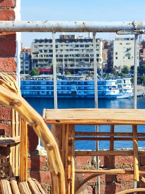 View (from property/room), Balcony/Terrace, City view, River view, Internal: Not applicable to any particular room