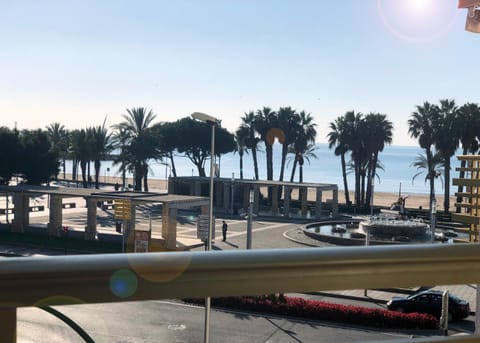 Balcony/Terrace, Beach, Landmark view, Sea view, Street view
