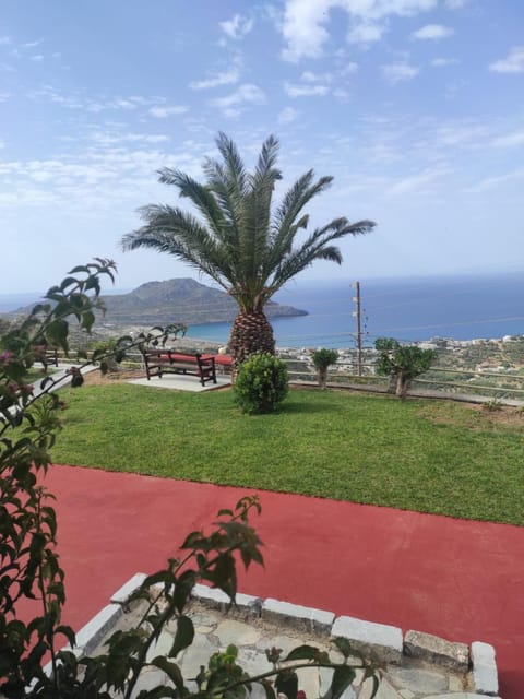 Chrisanthi Studios & Apartments Apartment in Crete