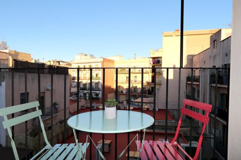 Property building, Balcony/Terrace, Photo of the whole room