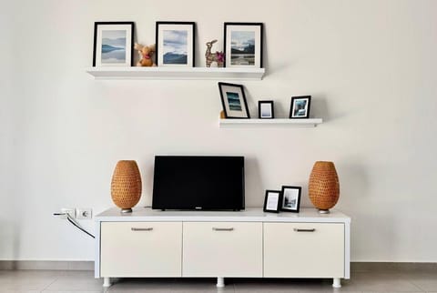 TV and multimedia, Evening entertainment