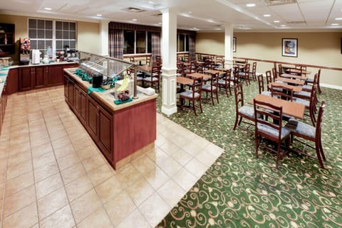 Restaurant/places to eat, Dining area, On site, Breakfast