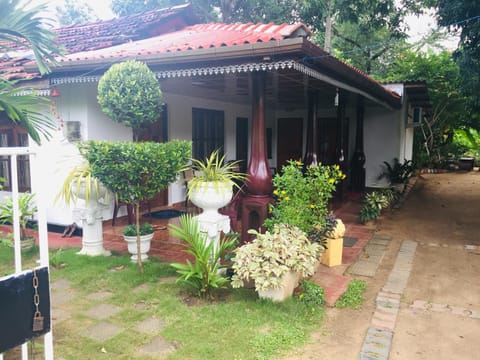 Garden, Garden