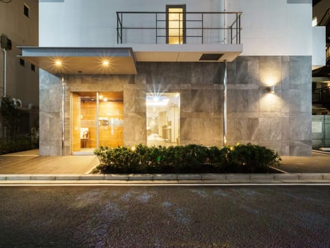 Property building, Facade/entrance