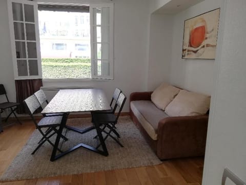 LE ROYAL (3 pièces au centre de DEAUVILLE) Apartment in Deauville