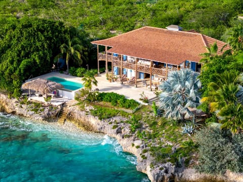 Property building, Spring, Day, Natural landscape, Bird's eye view, Beach, Pool view, Sea view, Swimming pool