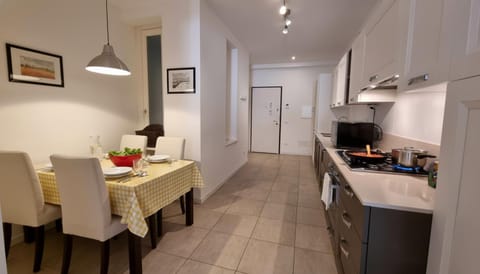 Dining area, stove, kitchen