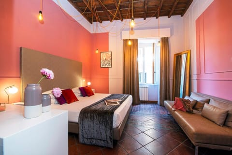 Bed, Balcony/Terrace, Photo of the whole room, Decorative detail, Seating area, Bedroom