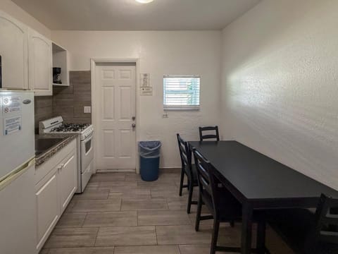 Richard's Motel Extended Stay Hotel in Hallandale Beach