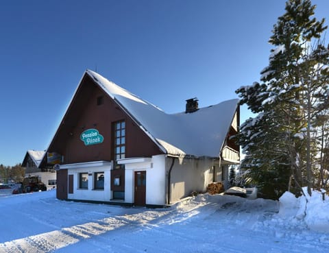 Property building, Winter