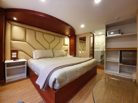 Bed, Photo of the whole room