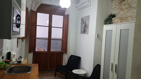 PLAZA REDONDA brugada home Bed and Breakfast in Valencia