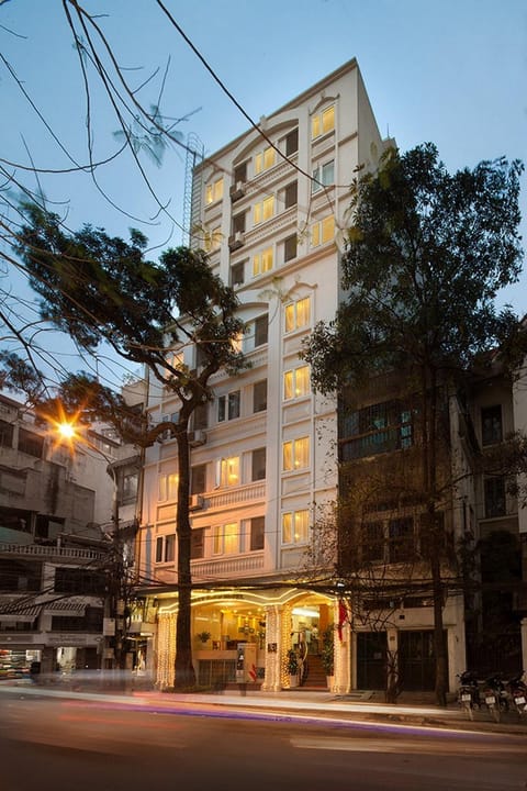 Property building, Facade/entrance
