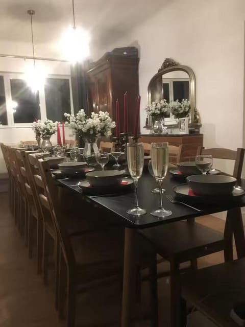 Huge 6 Bedroom House in Sheringham House in Sheringham