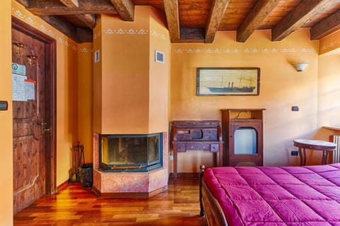 TV and multimedia, Photo of the whole room