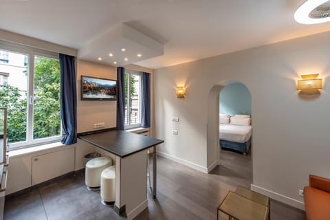 Kitchen or kitchenette, Living room, Photo of the whole room