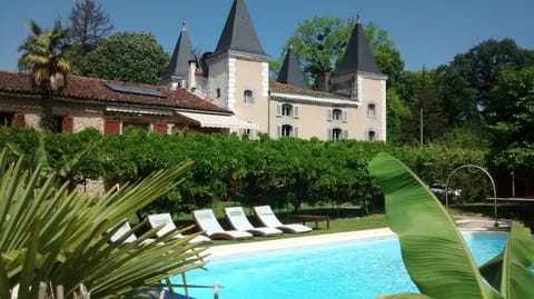 Garden, Garden view, Pool view, Swimming pool, sunbed