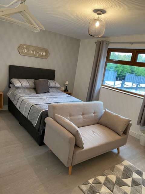 The Bungalow Bed and Breakfast in Leeds