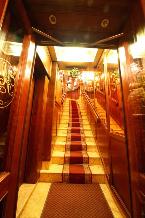 Facade/entrance, Lobby or reception