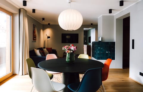 TV and multimedia, Balcony/Terrace, Living room