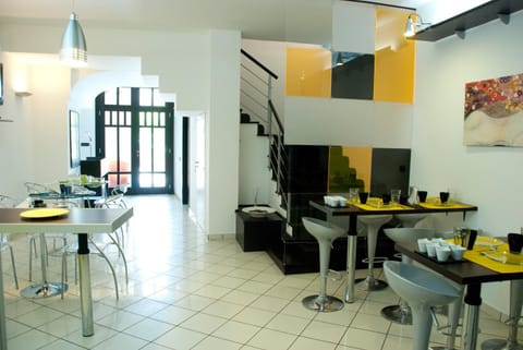 Living room, Lobby or reception