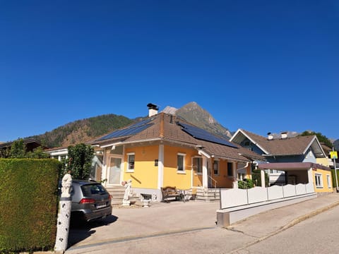 Property building, Mountain view, Parking