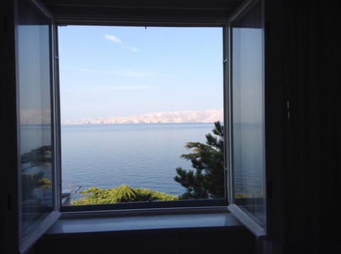 Day, Sea view
