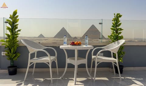 Patio, Day, View (from property/room), Balcony/Terrace, Dining area