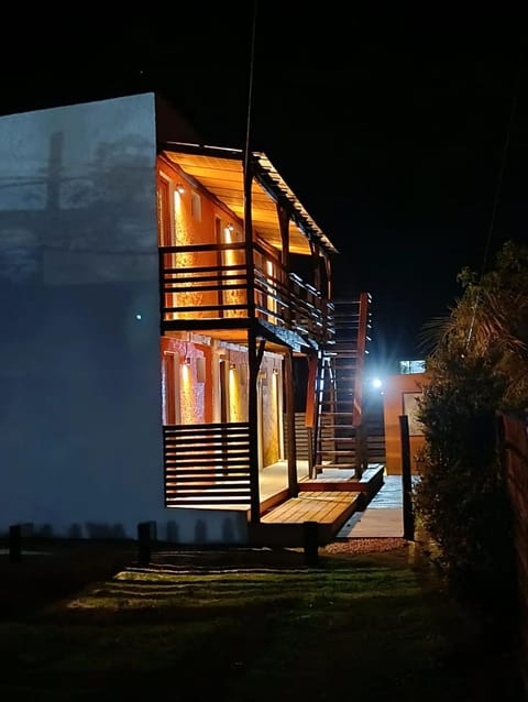 Property building, Facade/entrance, Night