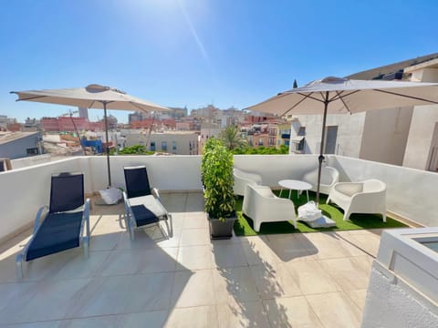 Day, View (from property/room), Balcony/Terrace, sunbed