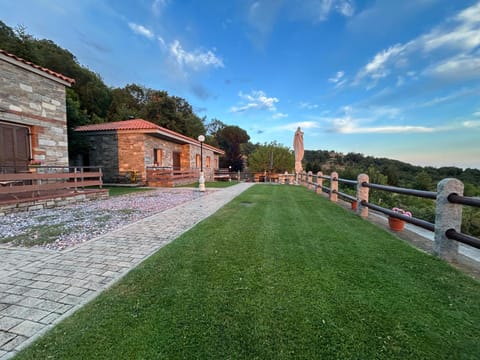 916 Mountain Resort House in Decentralized Administration of Macedonia and Thrace