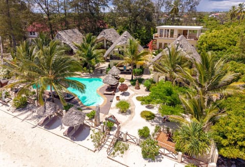 Property building, Beach, Garden view, Swimming pool