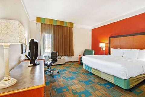 Photo of the whole room, On site